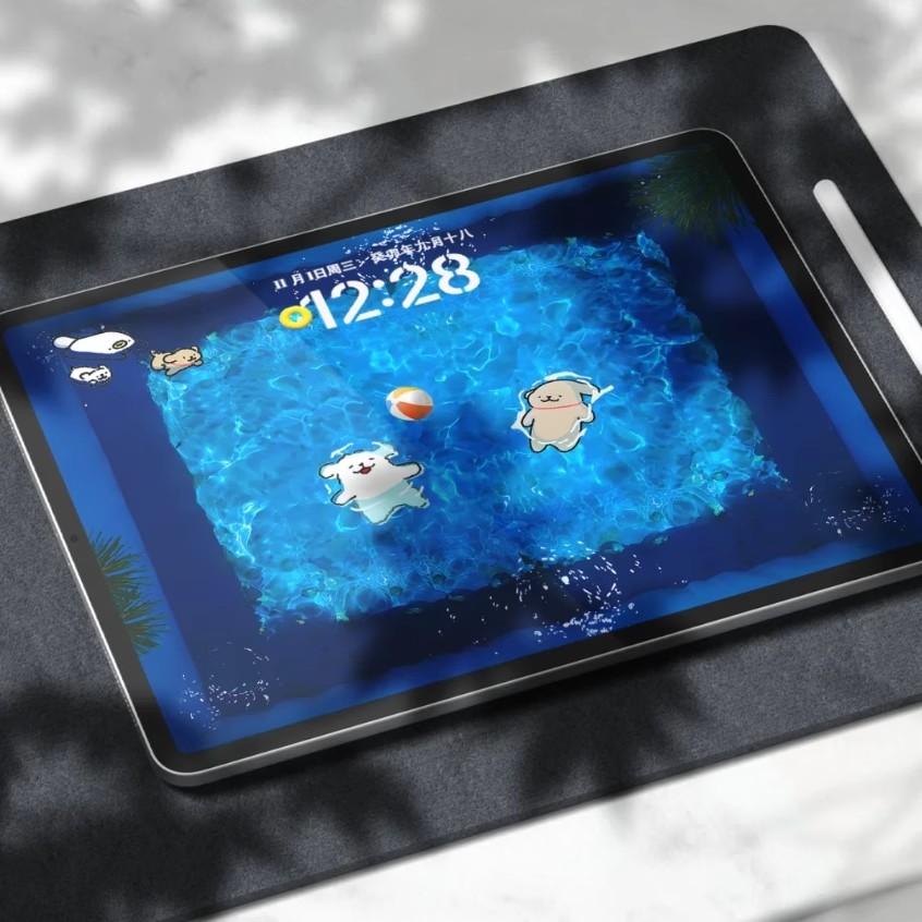 24K 画质到底多绝？泳池线条小狗壁纸实测：连水花飞溅的纹路都能看清！-美肚杀分享